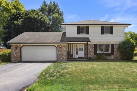 Photo of 1721 Wiese Ln, Mount Pleasant, WI 53406 (MLS # 1972962)
