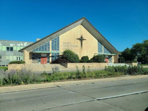 Photo of 4240 W Concordia Ave, Milwaukee, WI 53216 (MLS # 1899471)