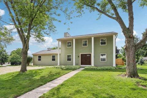 Photo of 4240 S Tie Ave, New Berlin, WI 53151 (MLS # 1925444)