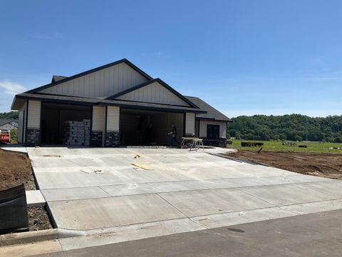 Photo of 1309 Academy Dr, Holmen, WI 54636 (MLS # 1971551)