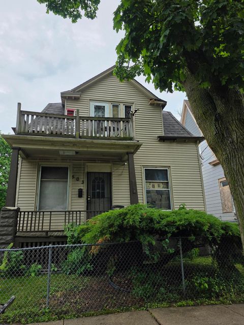 Photo of 503 W Chambers St, Milwaukee, WI 53212 (MLS # 1923870) Photo of 503 W Chambers St, Milwaukee, WI 53212 (MLS # 1923870)