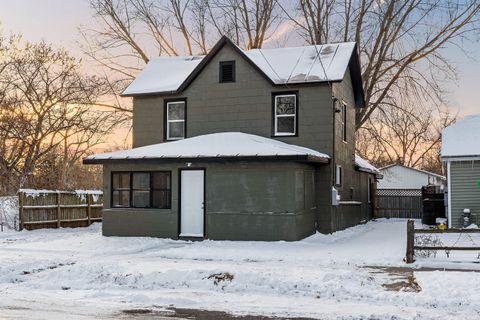 Photo of 525 Kane St, La Crosse, WI 54603 (MLS # 1944552)