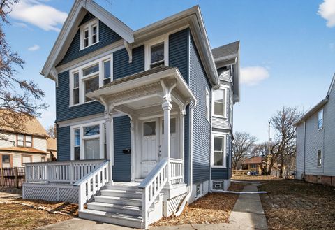 Photo of 2356 N 1st St, Milwaukee, WI 53212 (MLS # 1952161)