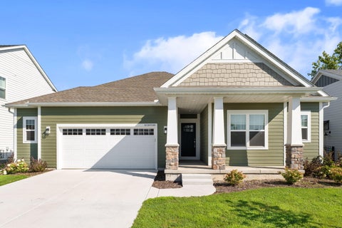 Photo of N118W7288 Fairway Ln, Cedarburg, WI 53012 (MLS # 1980417)