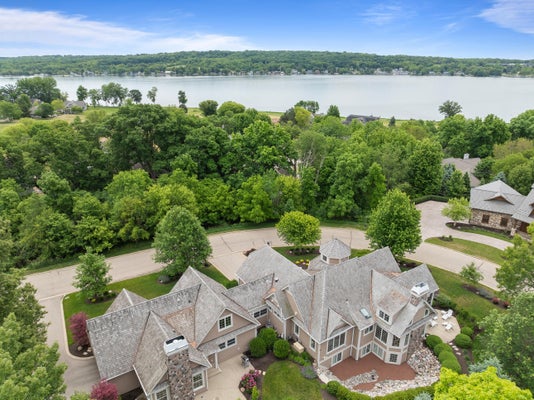 1180 SAVANNAH CT, LAKE GENEVA, WI 53147 - Image 763bccf7dc0afbc5a9f2b1a82d982d5c/368502193