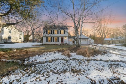 Photo of 9126 N Meadowlark Ln, Bayside, WI 53217 (MLS # 1947587)