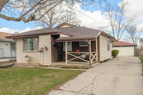 Photo of 4842 N 104th St, Milwaukee, WI 53225 (MLS # 1956945)