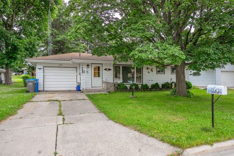 Photo of 1515 Sandy Ln, Watertown, WI 53098 (MLS # 1970325)