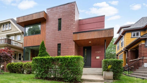 Photo of 1727 N 49th St, Milwaukee, WI 53208 (MLS # 1968133)