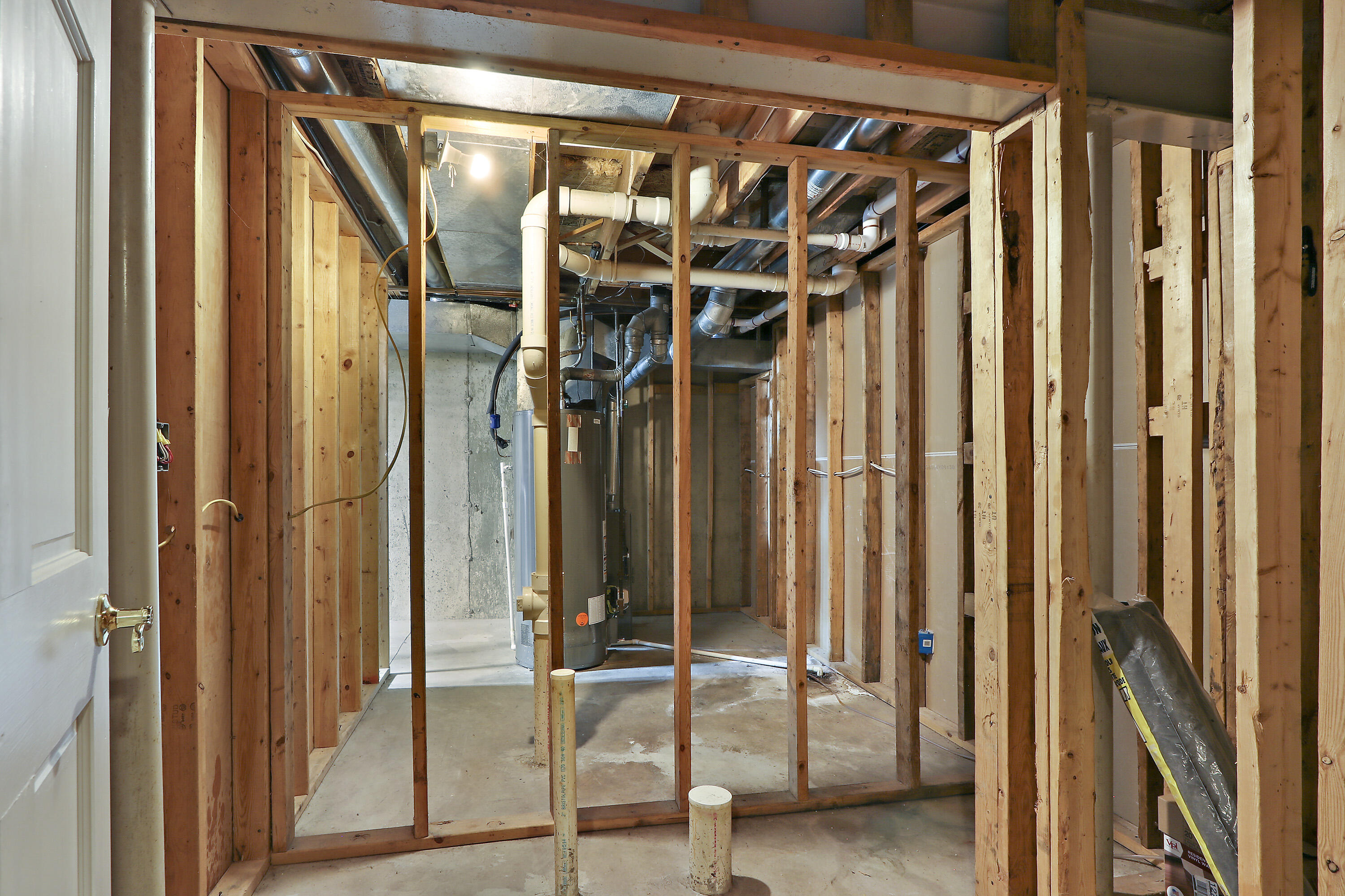 Pleasant Prairie, Wisconsin 53158, United States, 3 Bedrooms Bedrooms, ,2 BathroomsBathrooms,Residential,Pending,99272