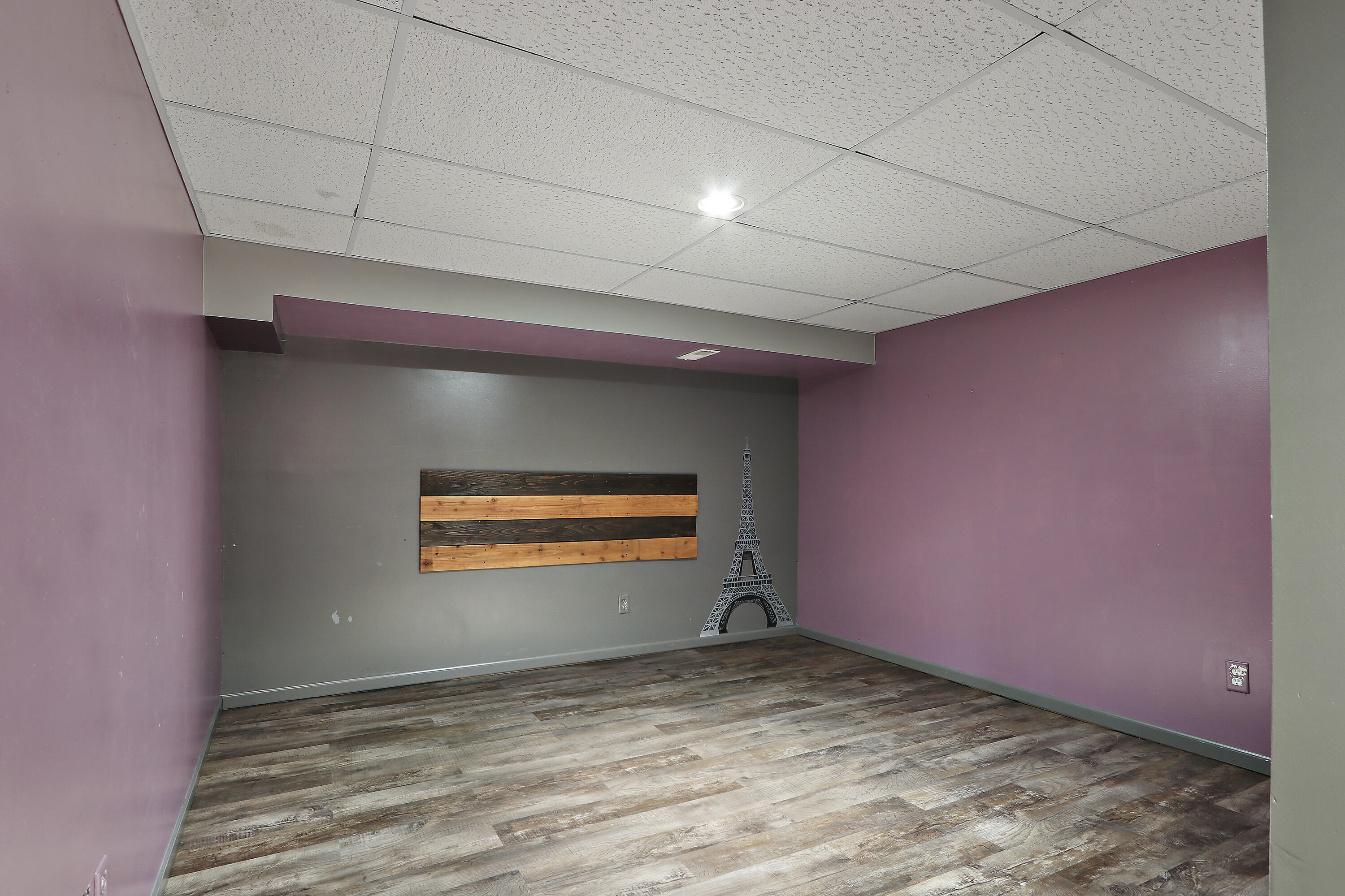 Pleasant Prairie, Wisconsin 53158, United States, 3 Bedrooms Bedrooms, ,2 BathroomsBathrooms,Residential,Pending,99272