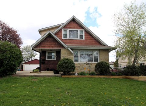 Photo of 5829 S New York Ave, Cudahy, WI 53110 (MLS # 1961246)