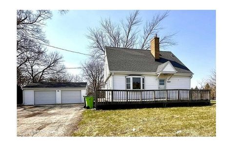 Photo of 1112 N Fancher Rd, Mount Pleasant, WI 53406 (MLS # 1957659)