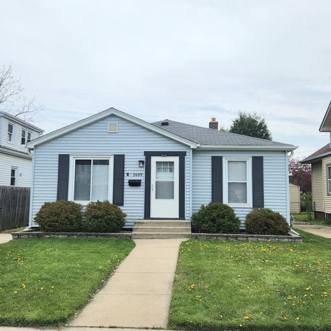 Photo of 2609 Bate St, Racine, WI 53403 (MLS # 1961167)