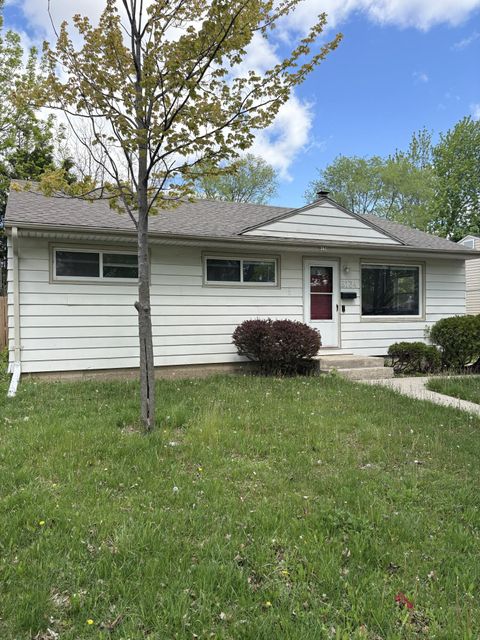 Photo of 8134 W Herbert Ave, Milwaukee, WI 53218 (MLS # 1962776)