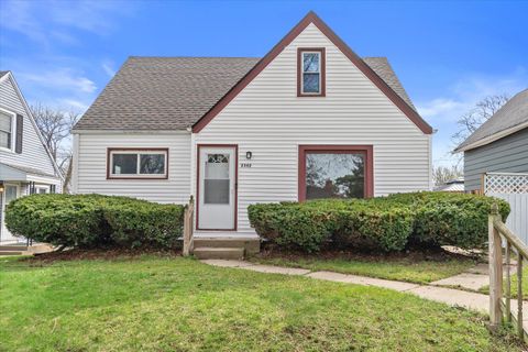 Photo of 2342 S 73rd St, West Allis, WI 53219 (MLS # 1958507)