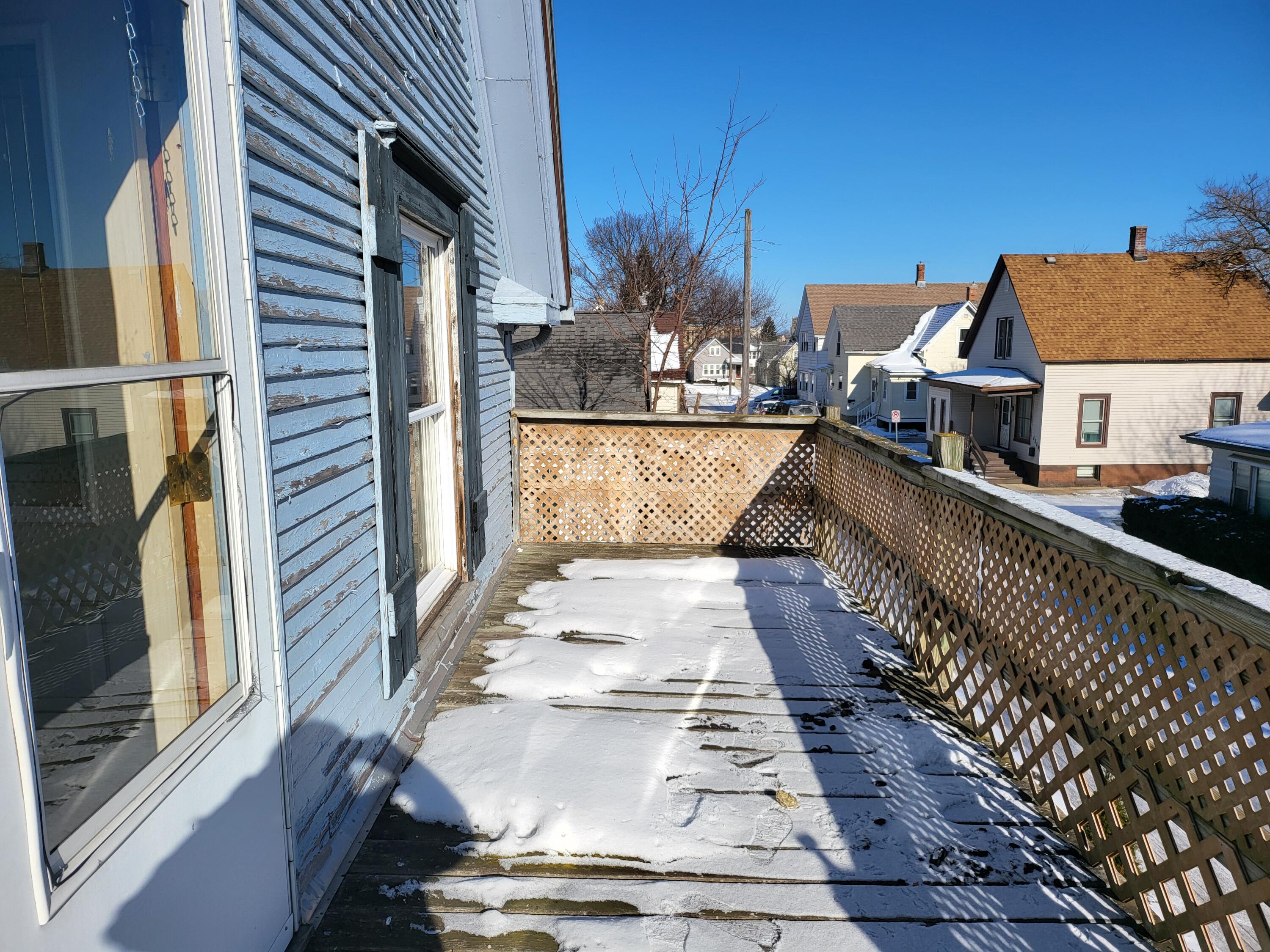 Racine, Wisconsin 53404, United States, 4 Bedrooms Bedrooms, ,2 BathroomsBathrooms,Residential,Active,17678