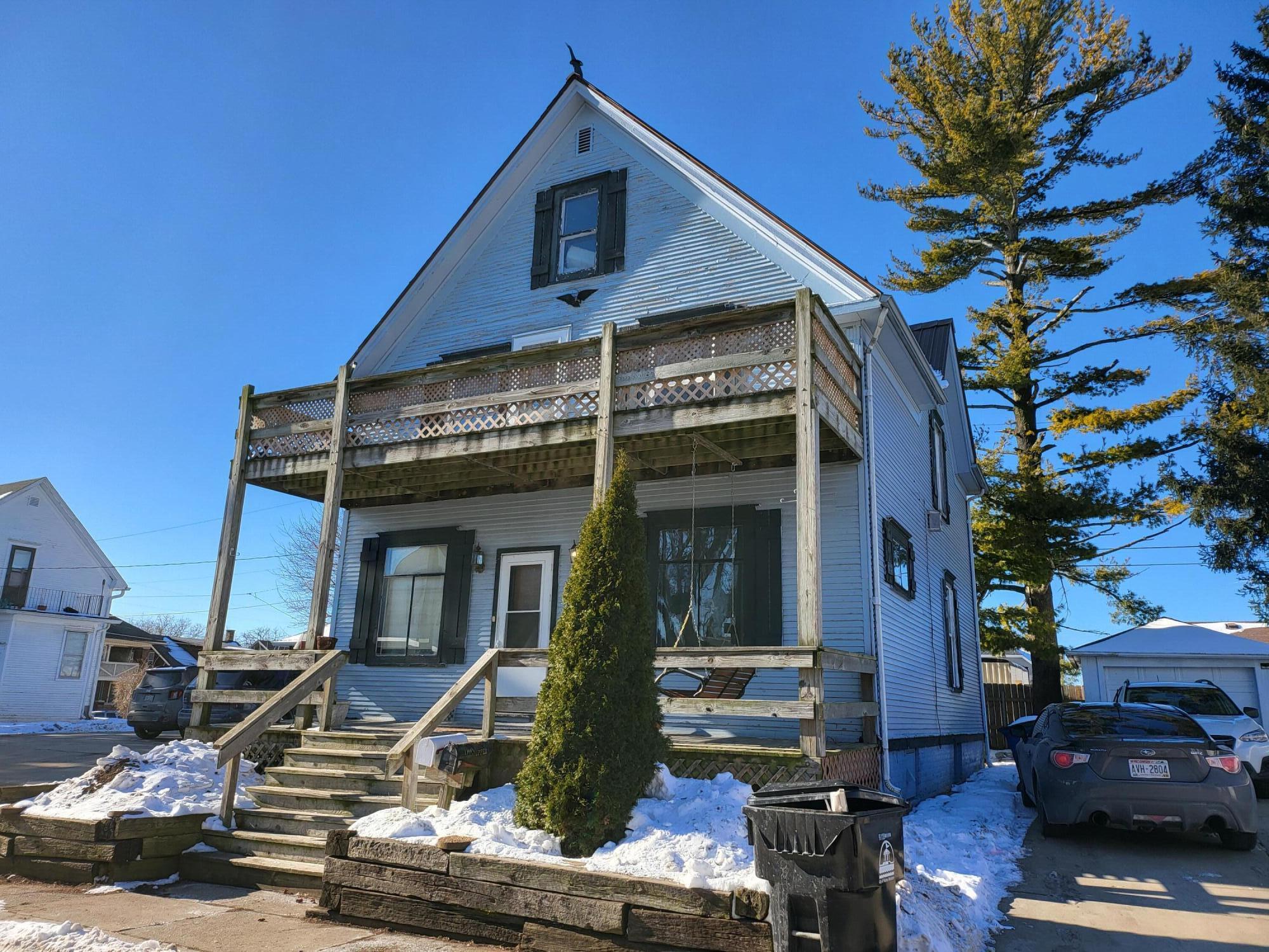 Racine, Wisconsin 53404, United States, 4 Bedrooms Bedrooms, ,2 BathroomsBathrooms,Residential,Active,17678