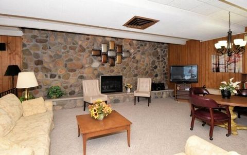 Photo of 5253 N Lovers Lane Rd, Milwaukee, WI 53225 (MLS # 1941026) Photo of 5253 N Lovers Lane Rd, Milwaukee, WI 53225 (MLS # 1941026)