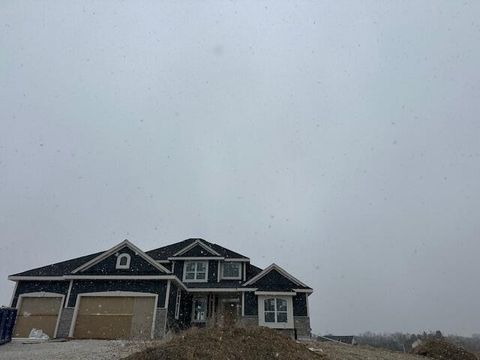 W258N5755 Vista Ct, Lisbon, WI 53089 - #: 1939613