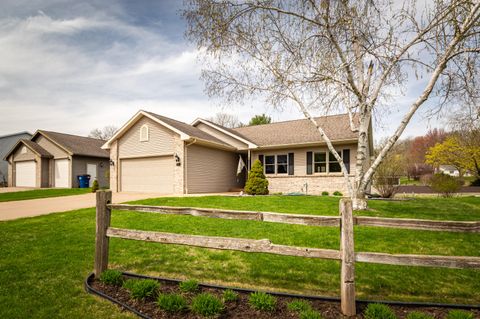 525 Eagle Ct, Onalaska, WI 54650 - MLS#: 1915849