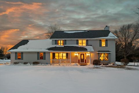 Photo of W350N6781 Baltic Pass -, Oconomowoc, WI 53066 (MLS # 1954301)