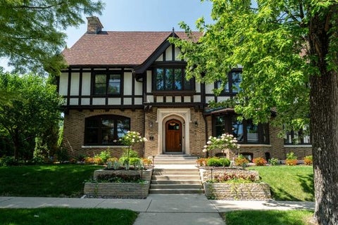 Photo of 3107 N Shepard Ave, Milwaukee, WI 53211 (MLS # 1977268)