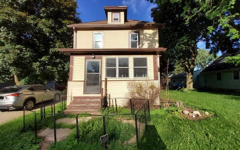 Photo of 315 N Lockin St, Brandon, WI 53919 (MLS # 1969545)