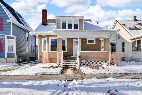 Photo of 1528 Thurston Ave, Racine, WI 53405 (MLS # 1944995)
