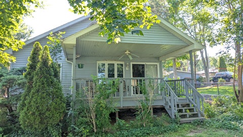 Photo of 6630 Channel Rd, Waterford, WI 53185 (MLS # 1971345)