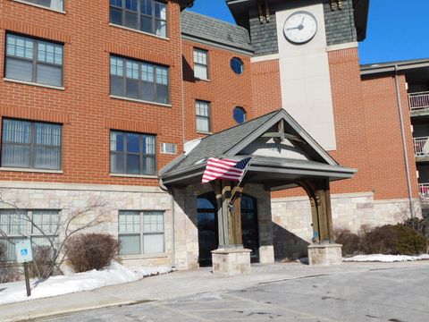 100 E Main Sts, Waukesha, WI 53186 - #: 1949294