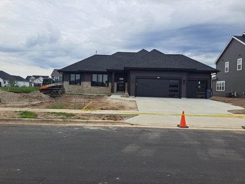Photo of 1283 Wild Rye Ln, Oconomowoc, WI 53066 (MLS # 1978396)