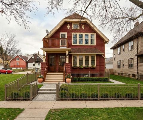 Photo of 3918 N 24th St, Milwaukee, WI 53206 (MLS # 1952319)