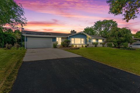 Photo of 4655 N 108th St, Wauwatosa, WI 53225 (MLS # 1939444)
