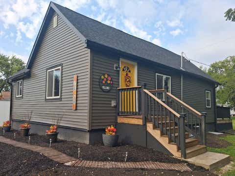 Photo of 5334 S McCreedy Ave, Cudahy, WI 53110 (MLS # 1977406)