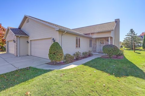 Photo of 4911 Elmer Ln, Manitowoc, WI 54220 (MLS # 1941117) Photo of 4911 Elmer Ln, Manitowoc, WI 54220 (MLS # 1941117)