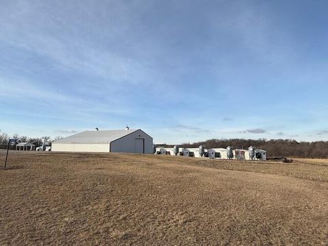 MLS: 1905533