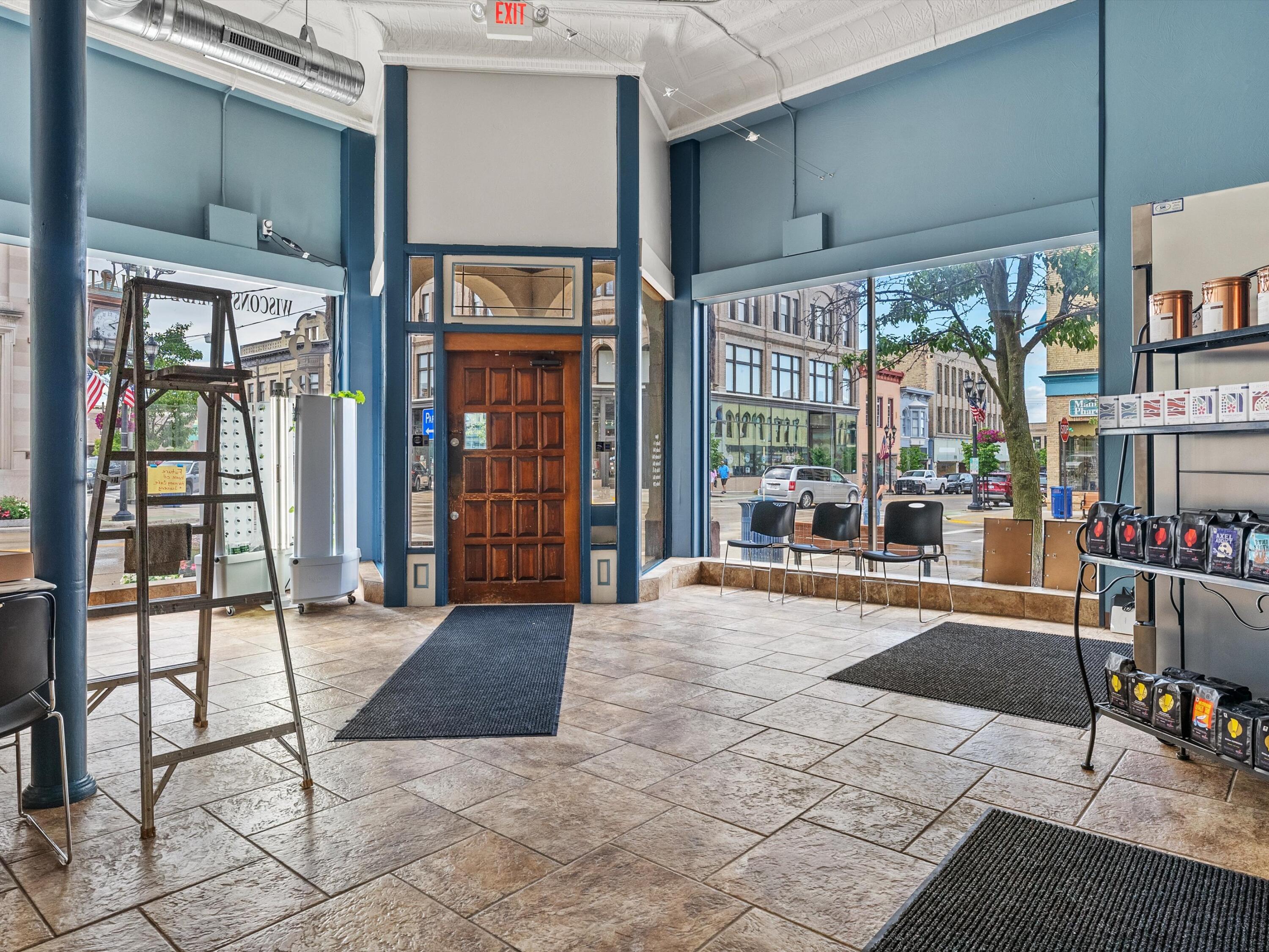 Manitowoc, Wisconsin 54220, United States, ,Commercial,Active,144562