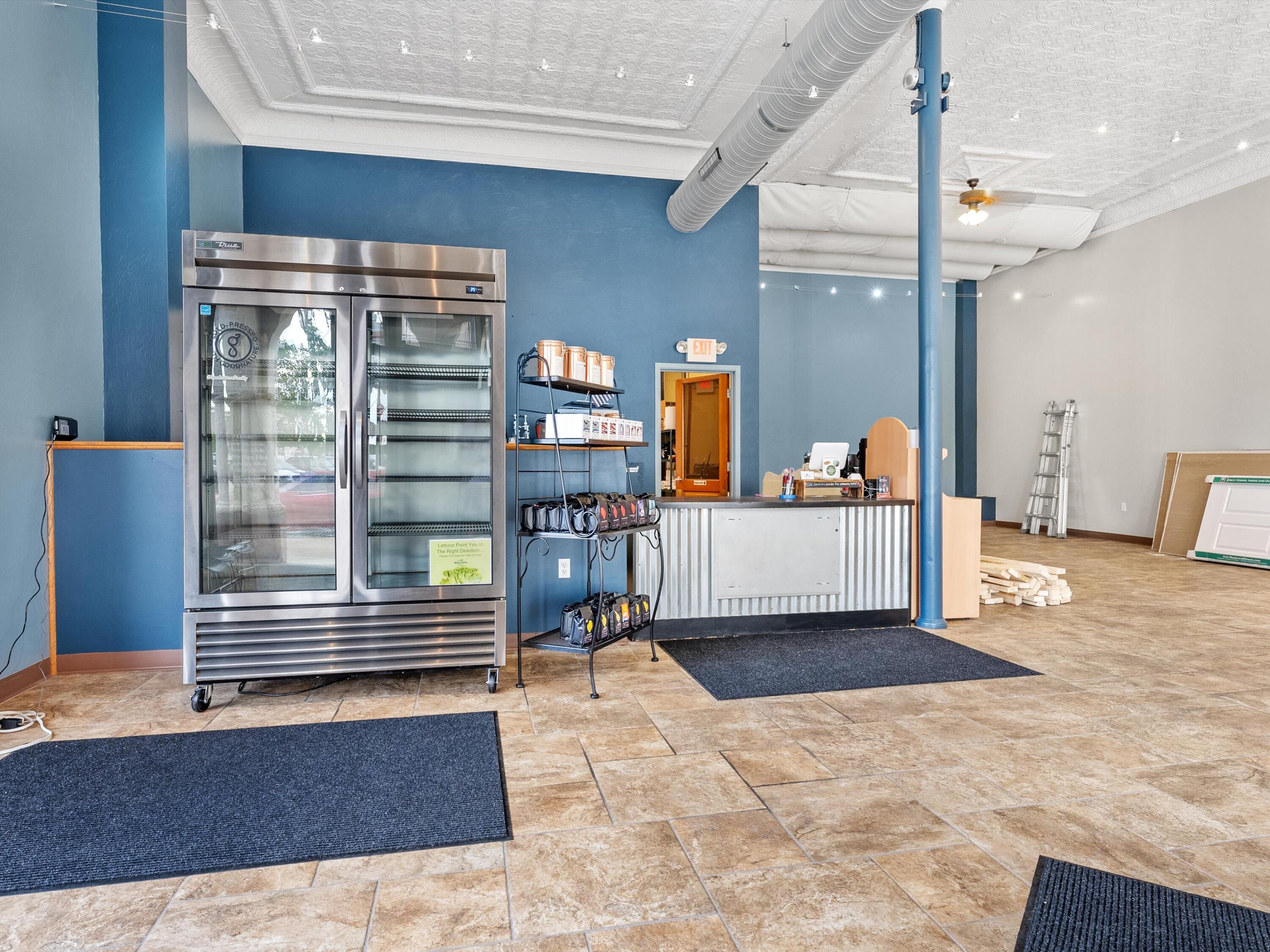 Manitowoc, Wisconsin 54220, United States, ,Commercial,Active,144562