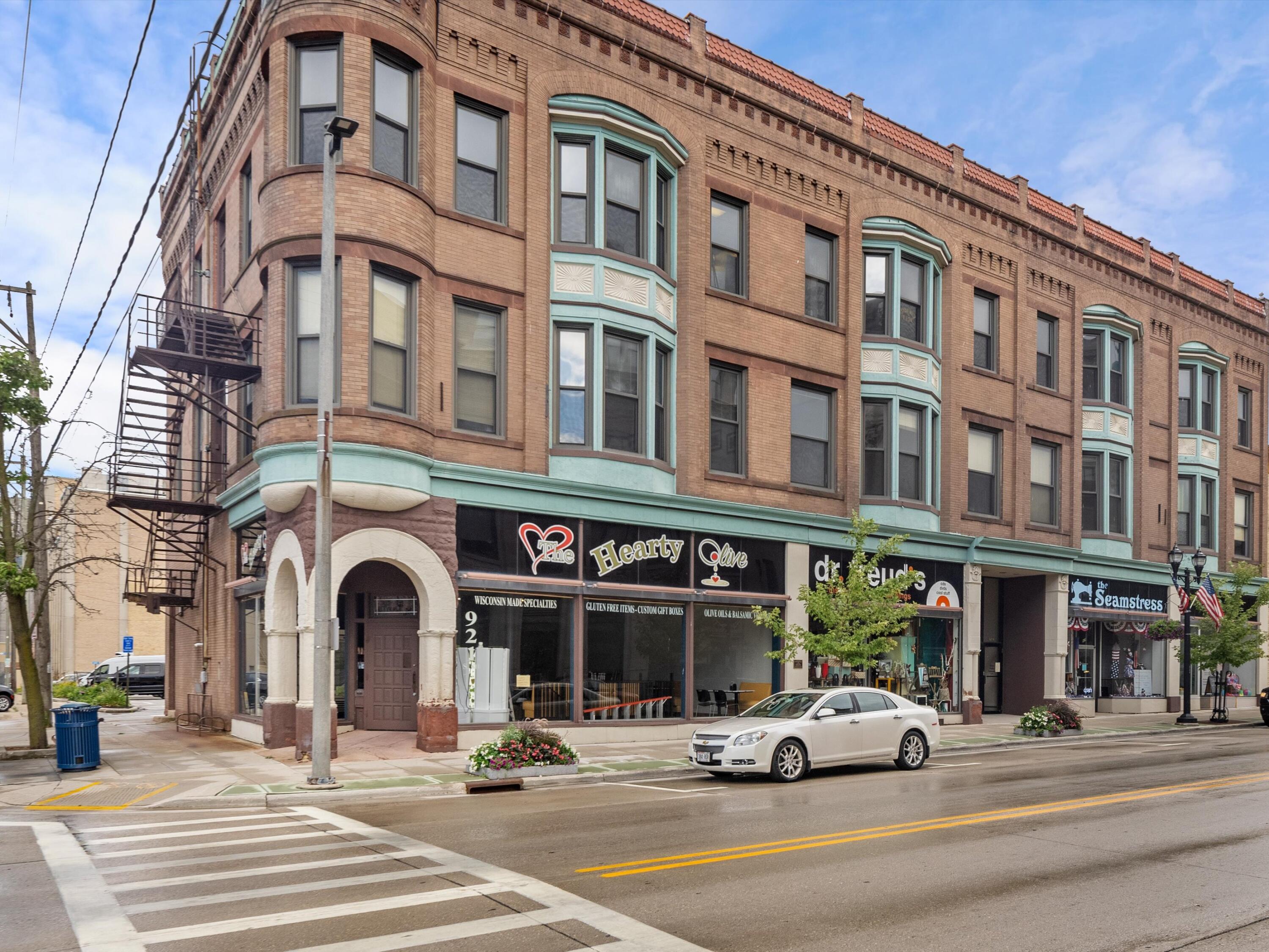 Manitowoc, Wisconsin 54220, United States, ,Commercial,Active,144562