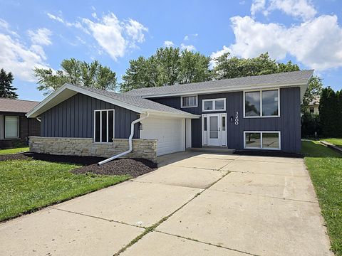 Photo of 3200 15th Ave, South Milwaukee, WI 53172 (MLS # 1923554)