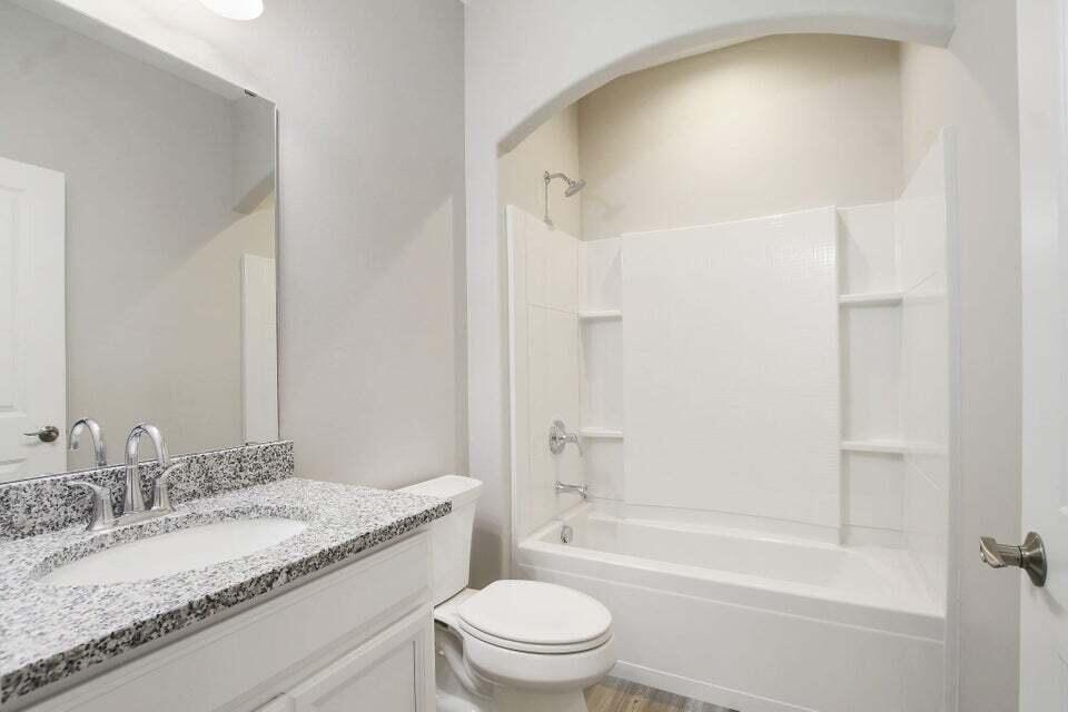 Twin Lakes, Wisconsin 53181, United States, 3 Bedrooms Bedrooms, ,3 BathroomsBathrooms,Residential,Active,96061