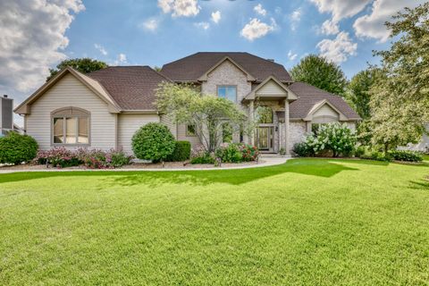 Photo of W144N7085 Terrace Dr, Menomonee Falls, WI 53051 (MLS # 1929853)