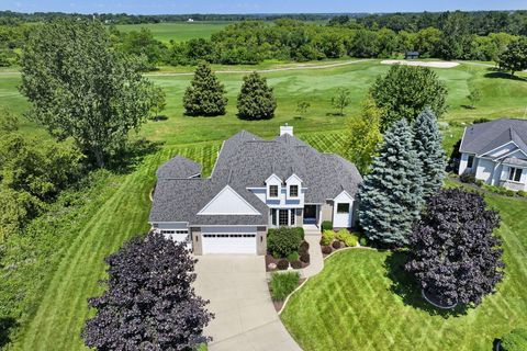 Photo of 1570 Fairway Ct, Geneva, WI 53147 (MLS # 1970706)