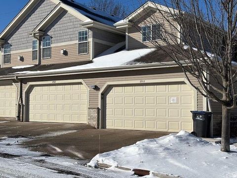 2712 Hidden Dr, Saint Francis, WI 53235 - #: 1947929