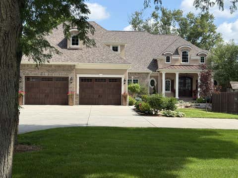 Photo of 1006 W Wisconsin Ave, Oconomowoc, WI 53066 (MLS # 1975578)