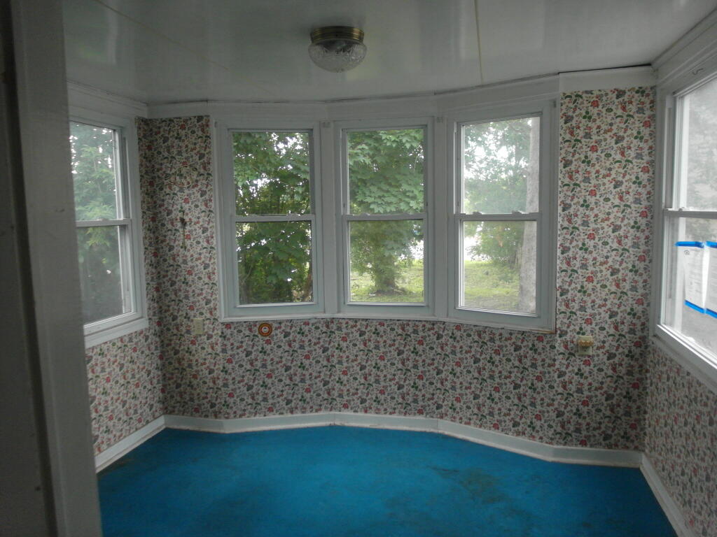 Milwaukee, Wisconsin 53218, United States, 4 Bedrooms Bedrooms, ,1 BathroomBathrooms,Residential,Active,182310