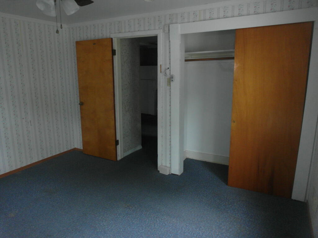 Milwaukee, Wisconsin 53218, United States, 4 Bedrooms Bedrooms, ,1 BathroomBathrooms,Residential,Active,182310