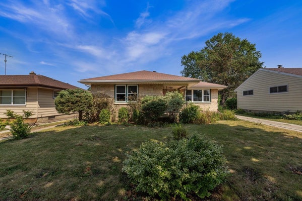 4126 N 80TH ST, MILWAUKEE, WI 53222 - Image 7f576bd5802b13b2c764a8bb4bc928bc/3712181044
