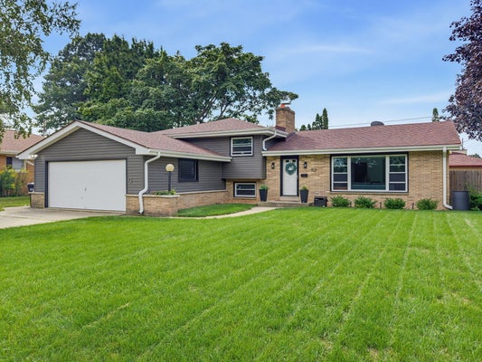 1521 BEECH ST, SOUTH MILWAUKEE, WI 53172 - Image 7f8d4e89e8f27b74d9310dc30c6b099f/2120883760